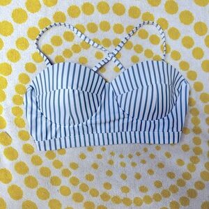 EUC  Albion Swim Top